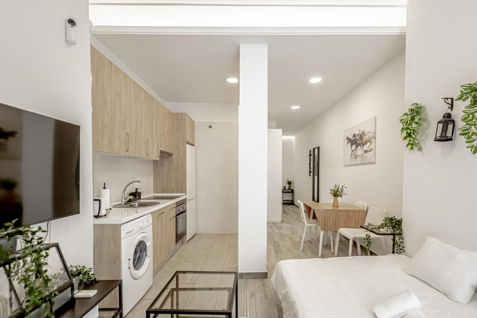 Apartamentos Tetuan Madrid Bagian luar foto